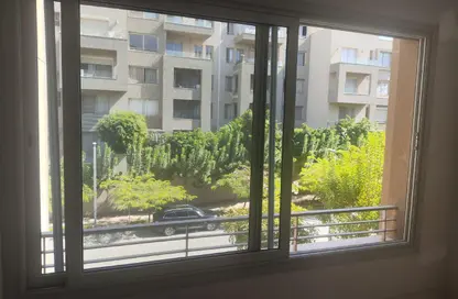 شقة - 2 غرف نوم - 2 حمامات للبيع في فيلدج جيت - المستثمرين الجنوبية - مدينة القاهرة الجديدة - القاهرة