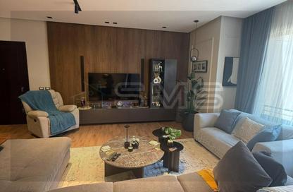 Apartment - 2 - 2 for sale in Palm Hills Village Gate - South Investors Area - New Cairo City - Cairo Apartment - 2 - 2 for sale in Palm Hills Village Gate - South Investors Area - New Cairo City - Cairo