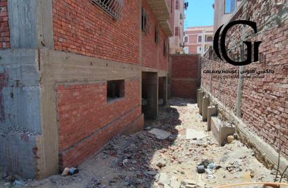 Whole Building - 6 Bedrooms - 4 Bathrooms for sale in 6th Neighborhood - Family Housing - Shorouk City - Cairo Whole Building - 6 Bedrooms - 4 Bathrooms for sale in 6th Neighborhood - Family Housing - Shorouk City - Cairo