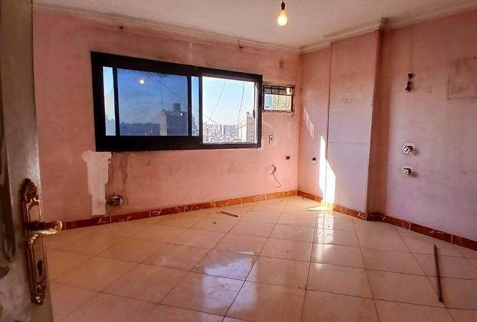 8593058 - Property Image 3