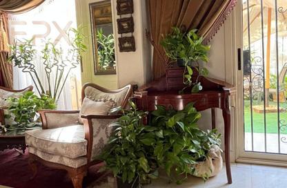 Apartment - 3 Bedrooms - 3 Bathrooms for sale in Green Residence 1 - 7th District - Sheikh Zayed City - Giza