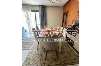 Apartment - 3 Bedrooms - 2 Bathrooms for sale in District 5 - 5th Settlement Compounds - The 5th Settlement - New Cairo City - Cairo