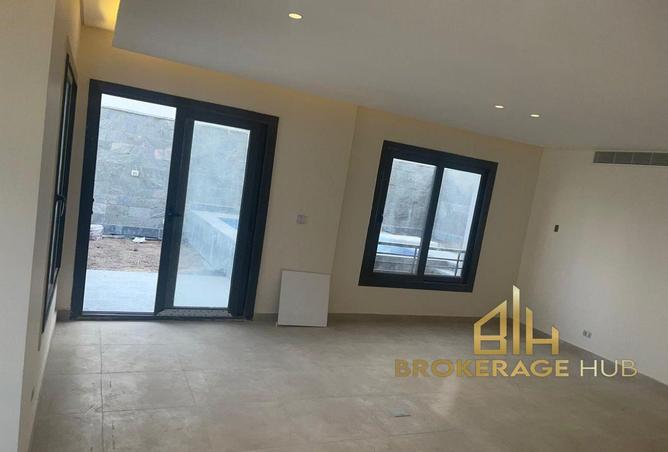 70103695 - صورة العقار 3