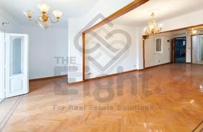 Apartment - 3 - 1 for rent in Abd Al Hameed El Deeb St. - Tharwat - Hay Sharq - Alexandria