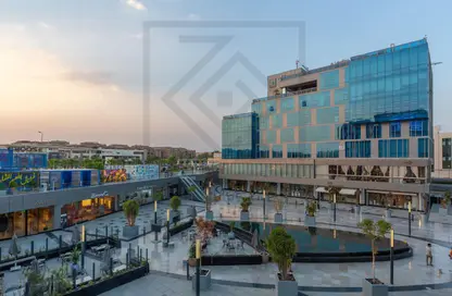 مساحات مكتبية - استوديو - 2 حمامات للايجار في كابيتال بيزنس بارك - محور 26 يوليو - الشيخ زايد - الجيزة