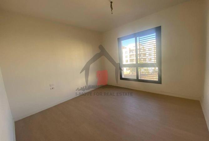 70624952 - صورة العقار 2