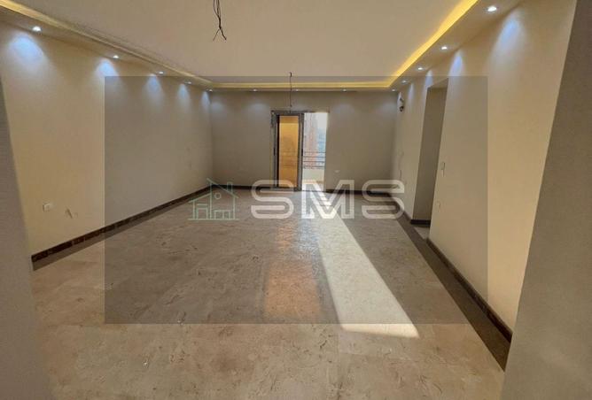 53726549 - صورة العقار 2