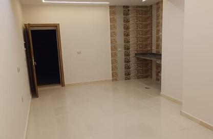 Apartment - 3 Bedrooms - 1 Bathroom for sale in Village Gardens Katameya - 5th Settlement Compounds - The 5th Settlement - New Cairo City - Cairo