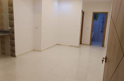 Apartment - 3 Bedrooms - 1 Bathroom for sale in Village Gardens Katameya - 5th Settlement Compounds - The 5th Settlement - New Cairo City - Cairo