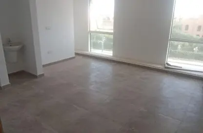 عيادة - غرفة نوم - 1 حمام للايجار في سنترادا بلازا - ميدان جهينة - مدينة 6 أكتوبر - الجيزة