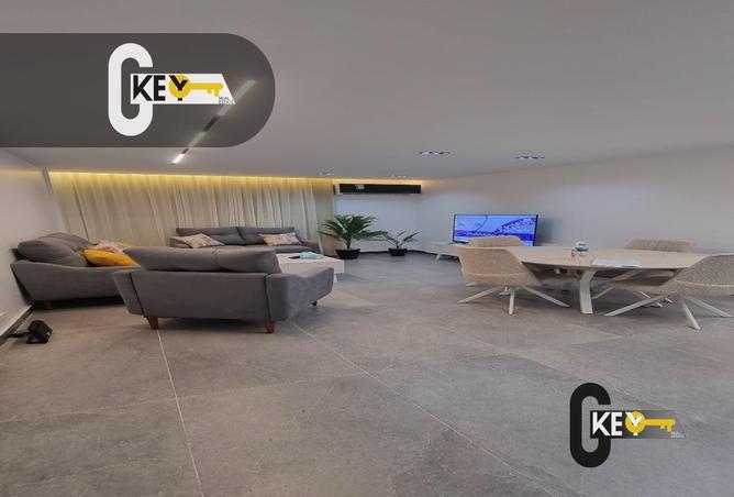 8717476 - Property Image 2