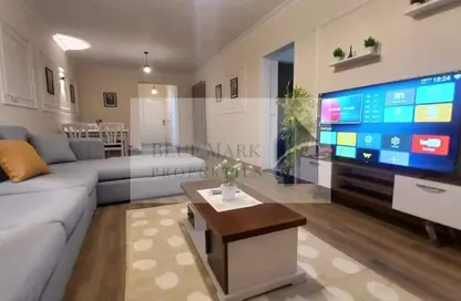 شقة - 2 غرف نوم - 2 حمامات للايجار في ميدان دجله - دجلة - حي المعادي - القاهرة