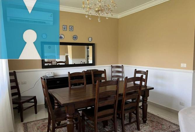 8647800 - Property Image 3