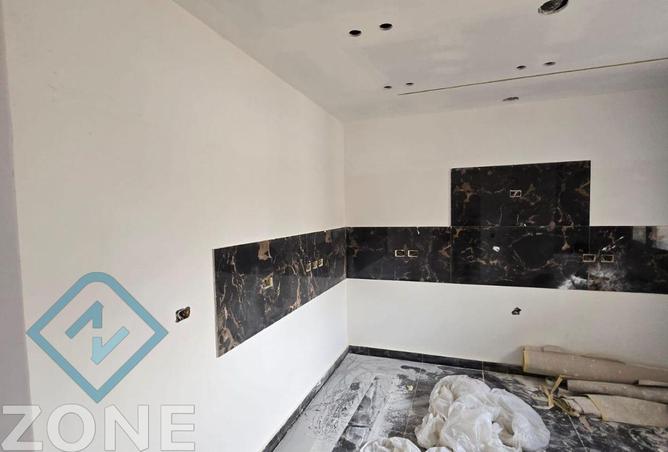 69304039 - Property Image 3