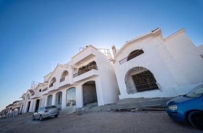 Apartment - Studio - 1 for sale in Magawish - Hurghada - Red Sea