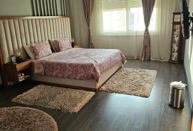83676648 - Property Image 3