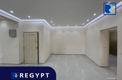 Office Space - Studio - 4 Bathrooms for rent in Al Adel Abu Bakr St. - Zamalek - Cairo