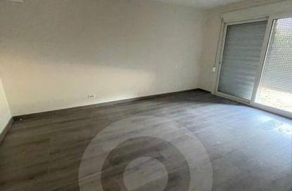 شقة - 2 غرف نوم - 3 حمامات للايجار في نيو جيزة - طريق مصر اسكندرية الصحراوي - مدينة 6 أكتوبر - الجيزة