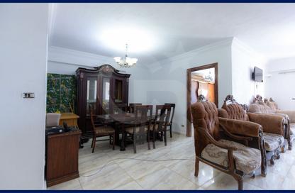 Apartment - 3 Bedrooms - 2 Bathrooms for rent in Armant St. - Cleopatra - Hay Sharq - Alexandria