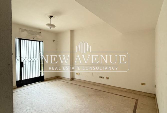 55002898 - Property Image 2