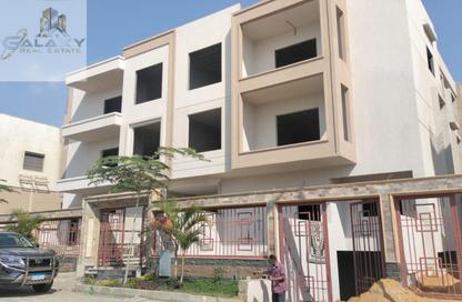 Apartment - 3 Bedrooms - 3 Bathrooms for sale in West Golf Extension - El Katameya Compounds - El Katameya - New Cairo City - Cairo