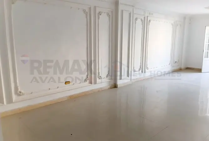 93817719 - Property Image 2