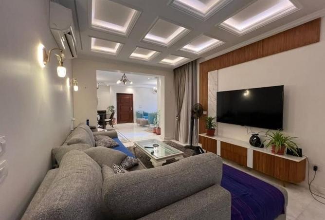 8609312 - Property Image 3