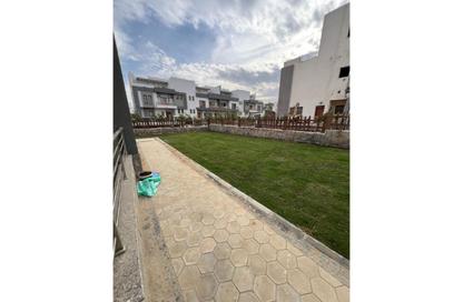 Townhouse - 4 - 4 for sale in Wesal City - El Shorouk Compounds - Shorouk City - Cairo