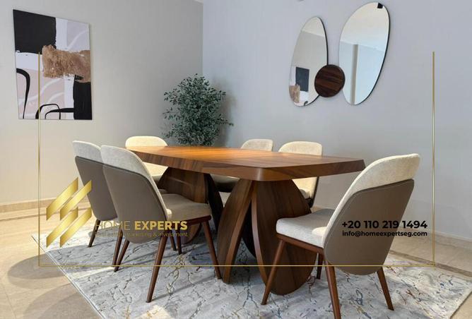 82100303 - Property Image 2