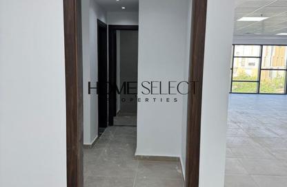 Office Space - Studio - 3 Bathrooms for rent in The portal - Beverly Hills - Sheikh Zayed Compounds - Sheikh Zayed City - Giza