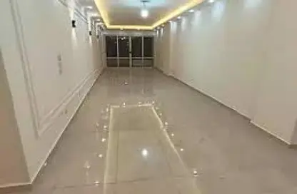 Apartment - 3 Bedrooms - 1 Bathroom for sale in El Zaafaran District - Al Mansoura - Al Daqahlya