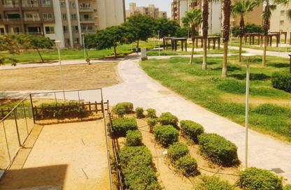 شقة - 3 غرف نوم - 2 حمامات للايجار في كمبوندات الشروق - مدينة الشروق - القاهرة