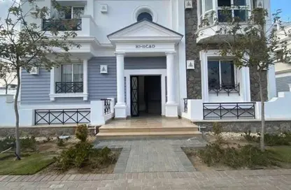 iVilla - 3 Bedrooms - 3 Bathrooms for sale in Street 10 - 11th District - Sheikh Zayed City - Giza