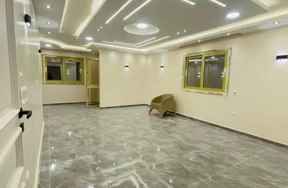 شقة - 3 غرف نوم - 2 حمامات للايجار في اللاسلكي - المعادي الجديدة - حي المعادي - القاهرة