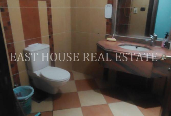 82104155 - Property Image 2