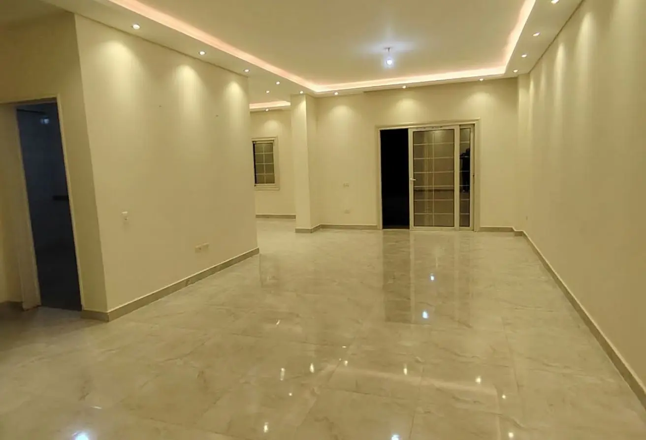 120889500 - Property Main Image