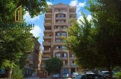 Shop - Studio - 2 Bathrooms for sale in Al Nozha St. - Almazah - Heliopolis - Masr El Gedida - Cairo