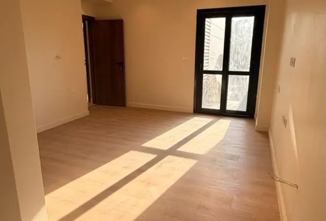 107971701 - Property Image 2