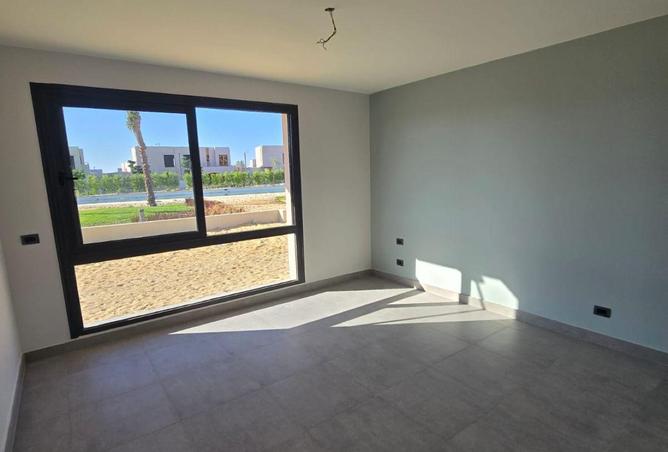 67998145 - صورة العقار 2