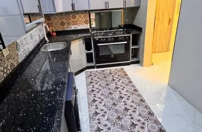 شقة - 3 غرف نوم - 2 حمامات للايجار في شارع عبد الرازق السنهوري - المنطقة السادسة - مدينة نصر - القاهرة