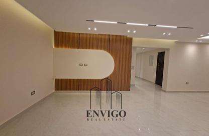 Apartment - 3 - 2 for sale in Mokhles Al Alfy St. - 1st Zone - Nasr City - Cairo