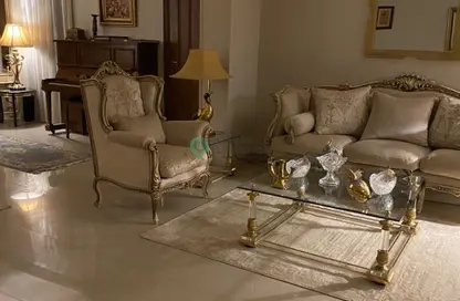 Duplex - 3 Bedrooms - 5 Bathrooms for sale in Doctor Ahmed Okasha St. - El Banafseg 6 - El Banafseg - New Cairo City - Cairo