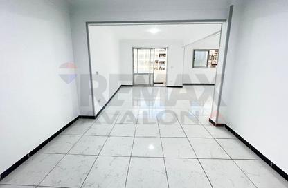 Apartment - 3 Bedrooms - 2 Bathrooms for sale in Bolkly - Hay Sharq - Alexandria