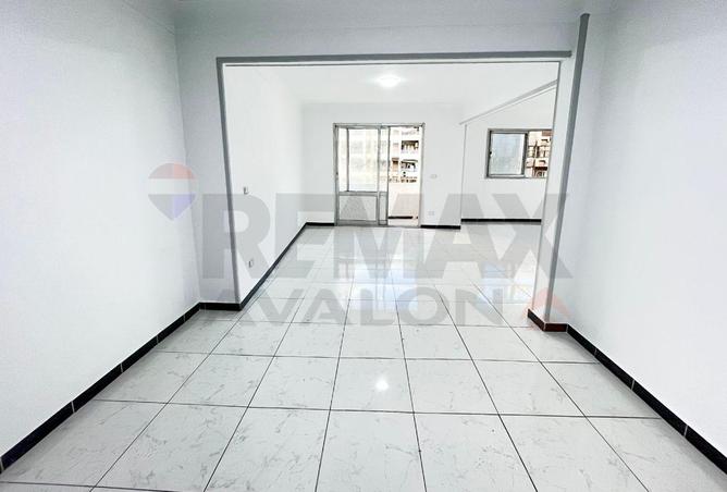 53468892 - صورة العقار 2