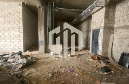 محل تجاري - استوديو - 1 حمام للايجار في شارع ال ٩٠ الجنوبي - شارع التسعين الجنوبي - التجمع الخامس - مدينة القاهرة الجديدة - القاهرة