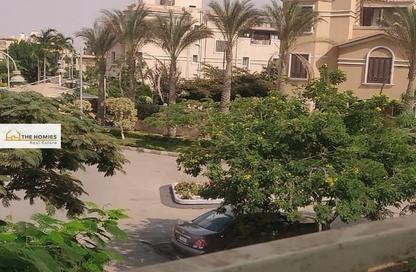 فيلا - 6 غرف نوم - 7 حمامات للايجار في جراند ريزيدنس - المستثمرين الجنوبية - مدينة القاهرة الجديدة - القاهرة