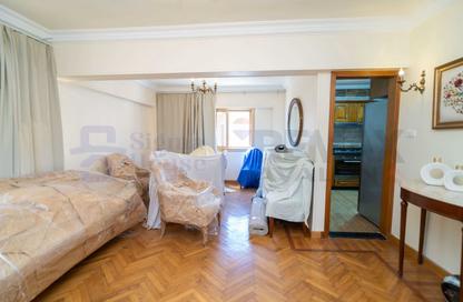 Apartment - 2 - 1 for sale in Al Galaa St. - Victoria - Hay Awal El Montazah - Alexandria