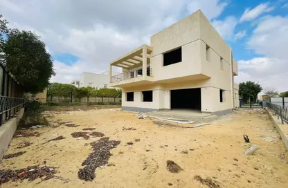 Villa - 4 Bedrooms - 4 Bathrooms for sale in Privado - Madinaty - Cairo