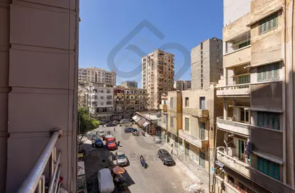 Apartment - 3 Bedrooms - 2 Bathrooms for sale in Zein Al Abdeen St. - Moharam Bek - Hay Wasat - Alexandria