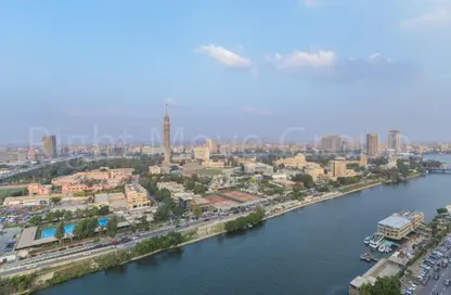 شقة - 6 غرف نوم - 6 حمامات للبيع في شارع كورنيش النيل - العجوزة - الجيزة